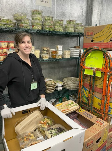 volunteer stocking shelves